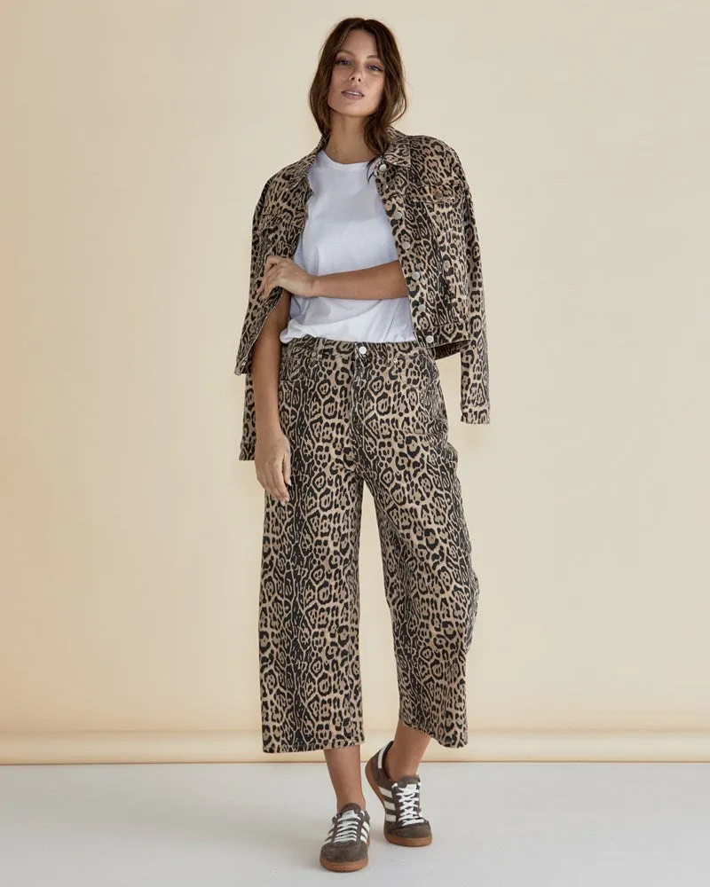 Bella Relaxed Crop Jeans - Leopard Print