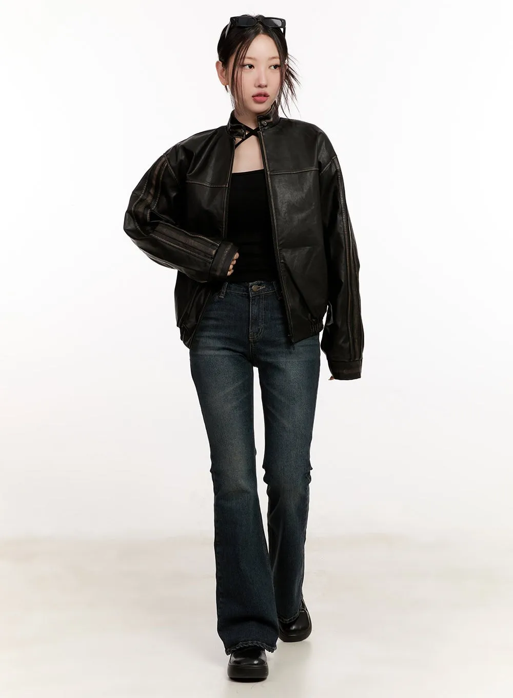Claire Slim-Fit Flared Jeans CM507