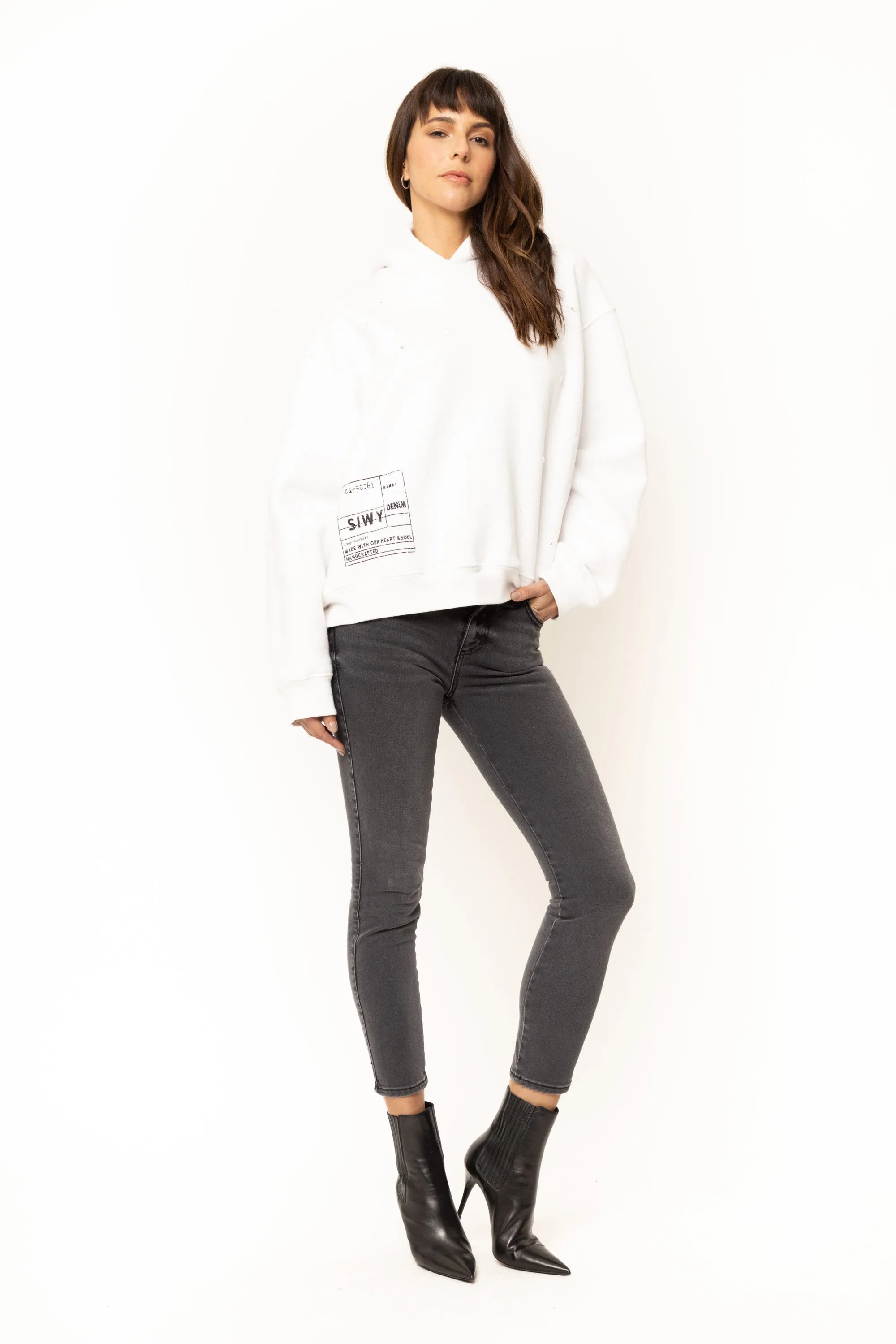 Lynette Skinny In Lovesick