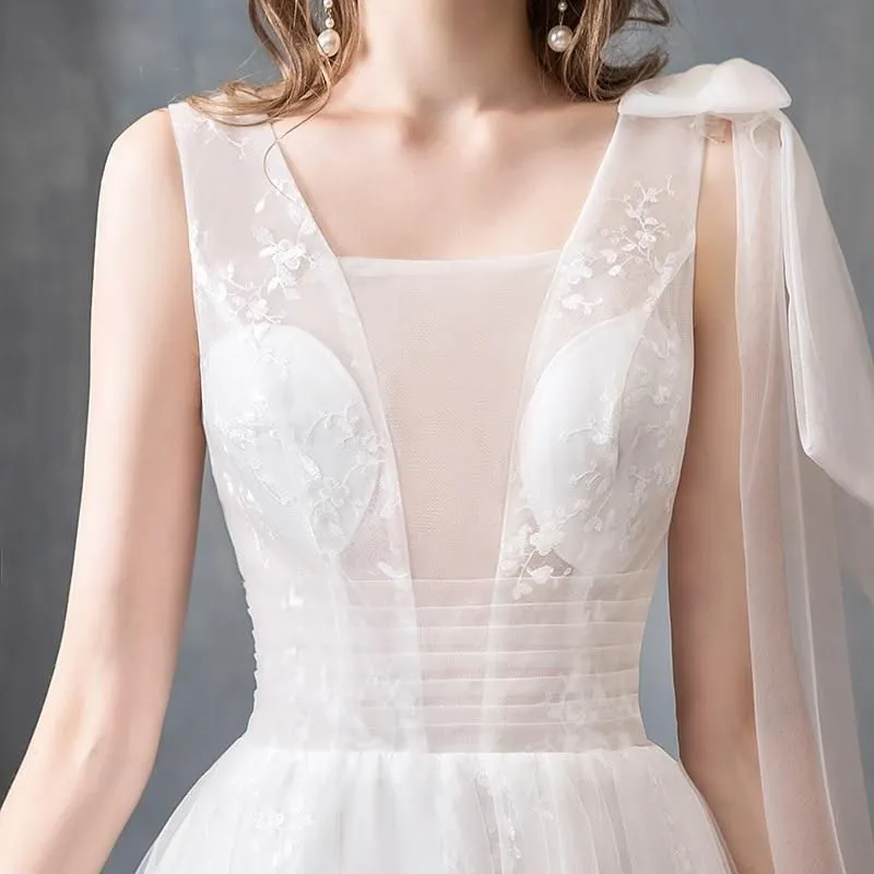 New A-line beautiful Wedding Dress With Small Train