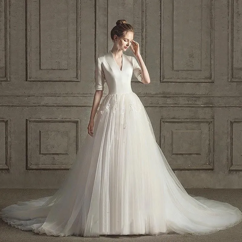 New Luxury Wedding Dress Half Sleeves Satin Gown