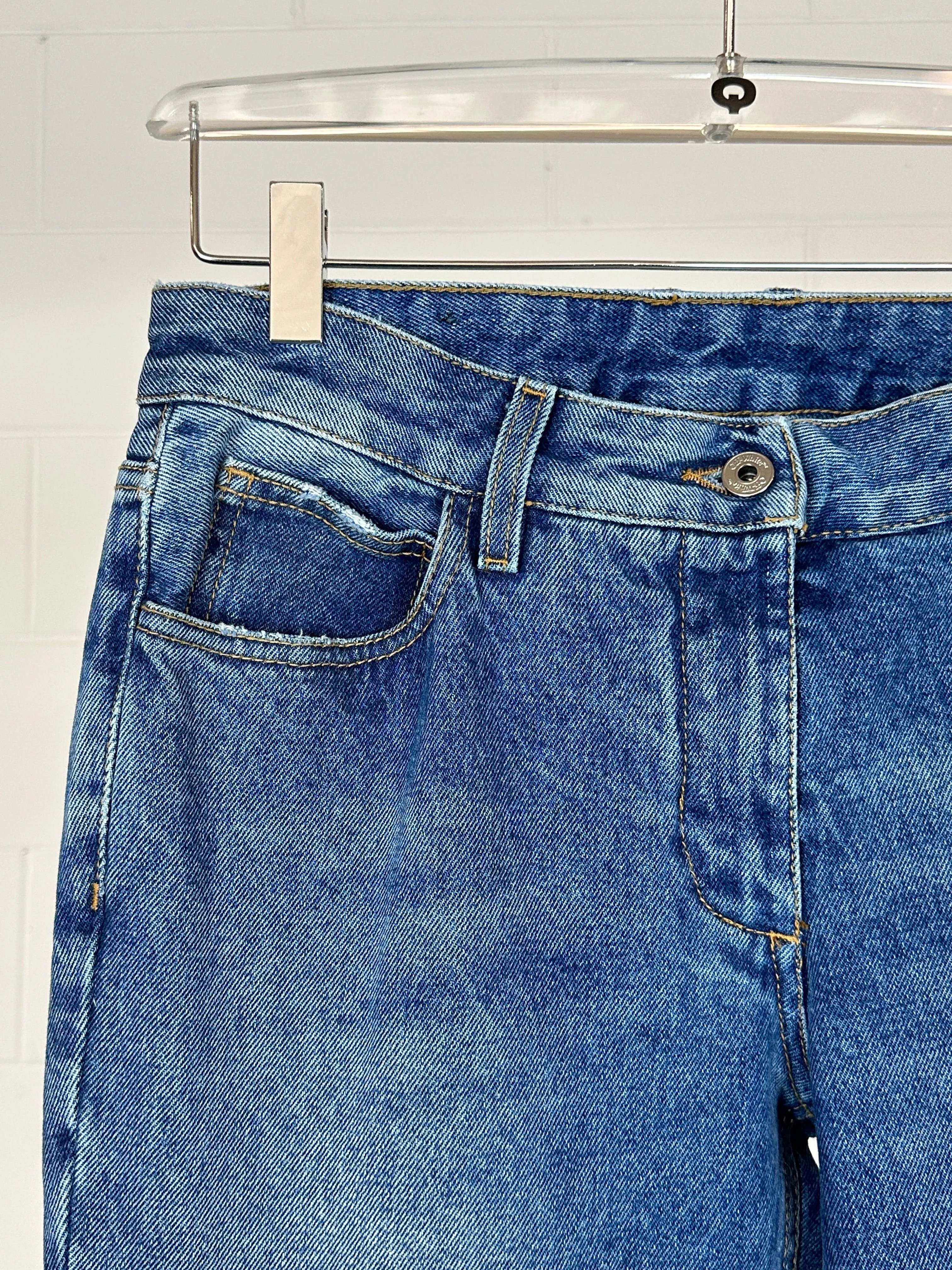Slim Flared Jeans